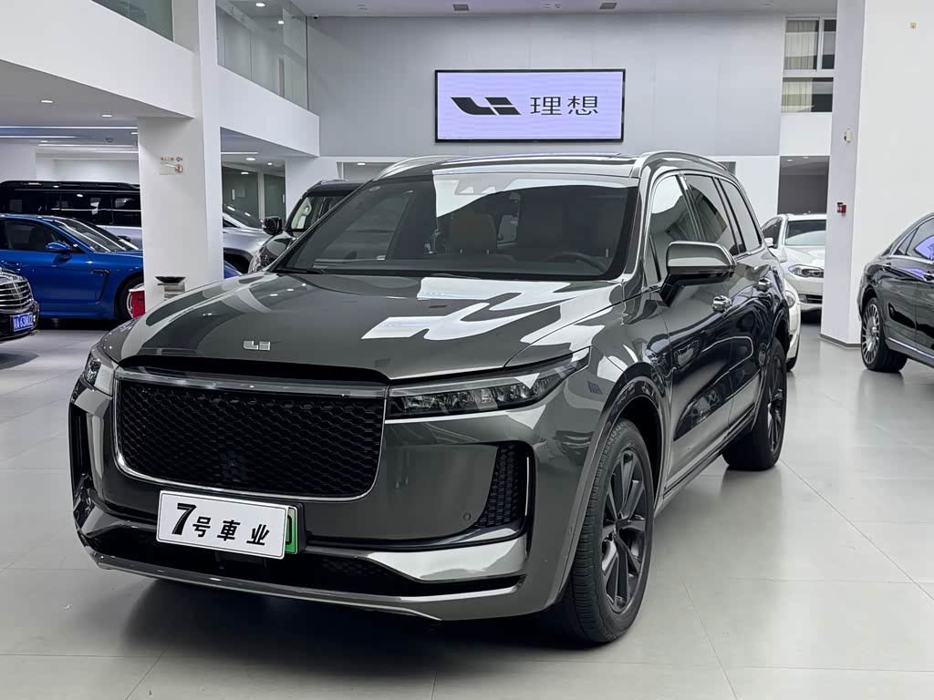Li Auto ONE
