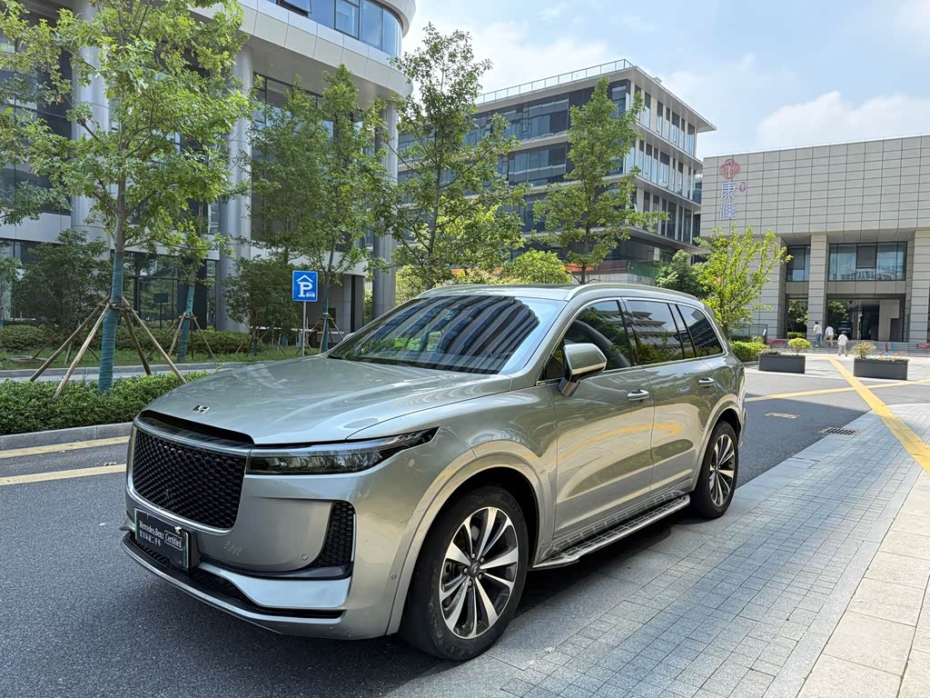 Li Auto ONE