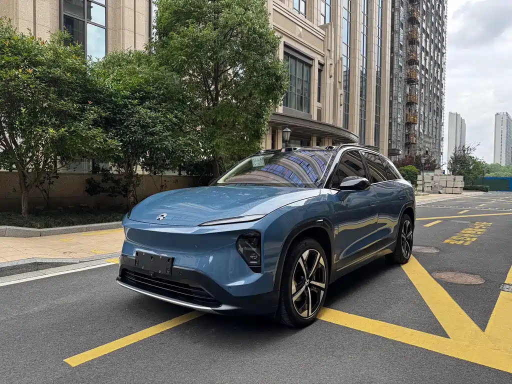 NIO ES7