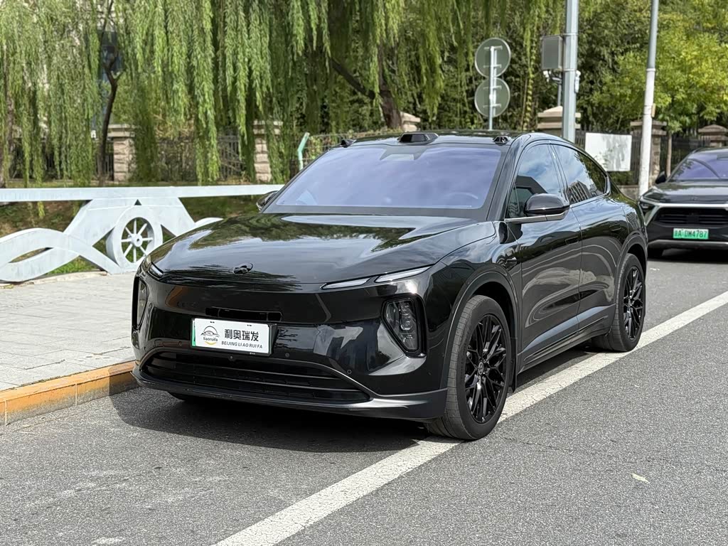 NIO EC6
