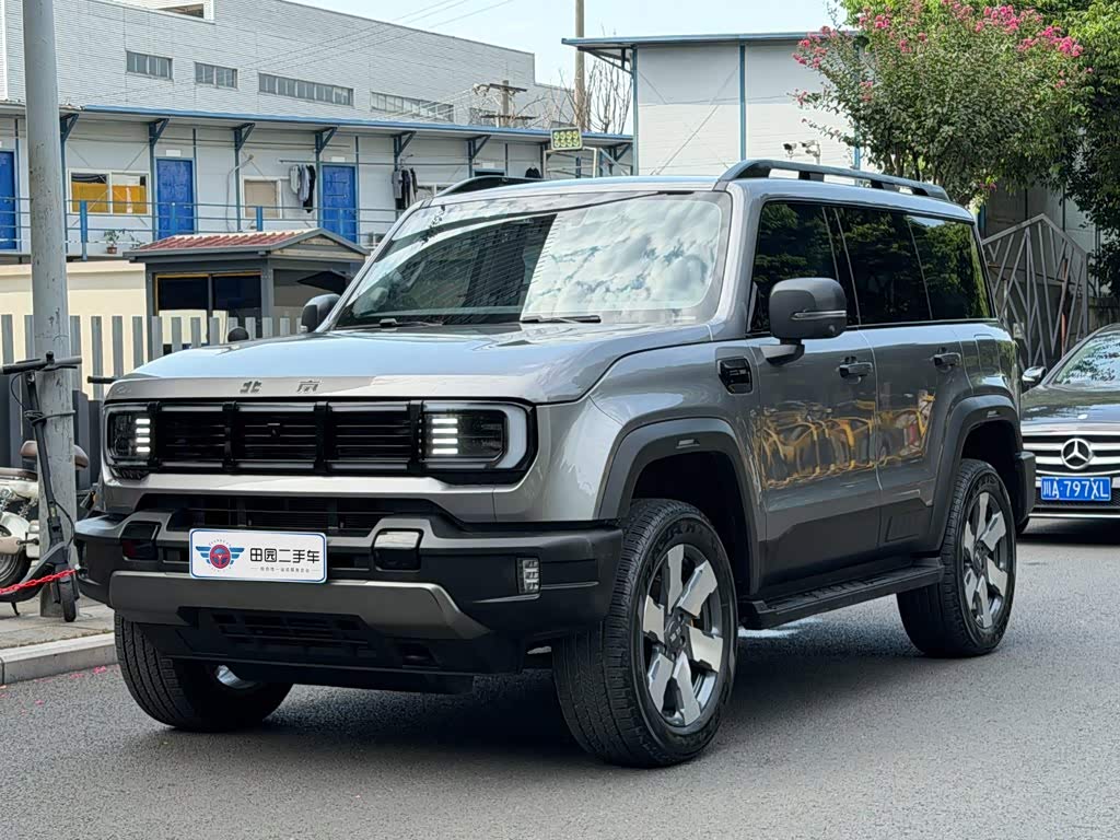 BAIC BJ40