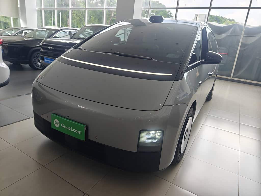 Li Auto MEGA