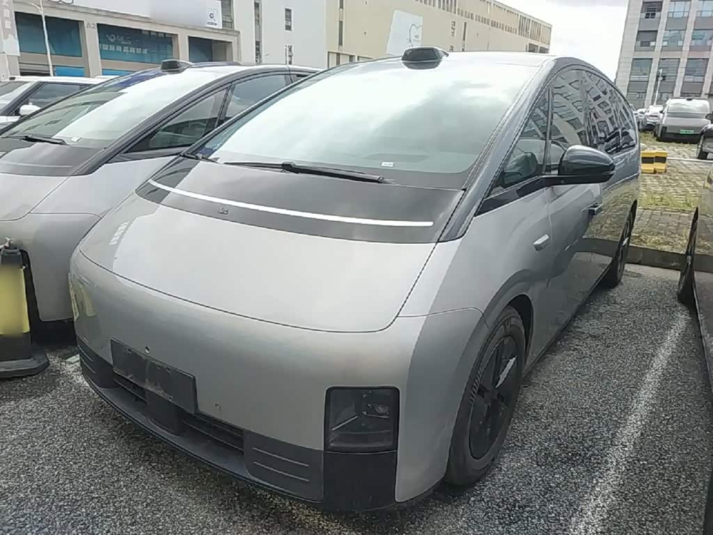 Li Auto MEGA