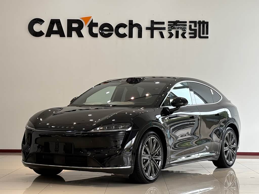 Luxeed R7