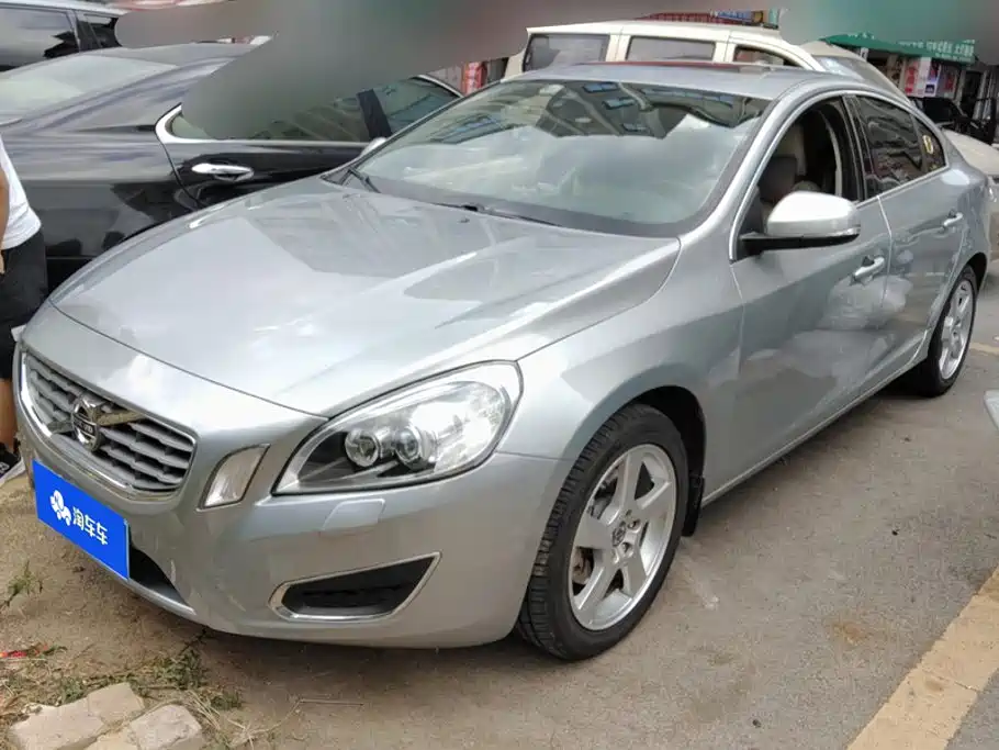 Volvo S60