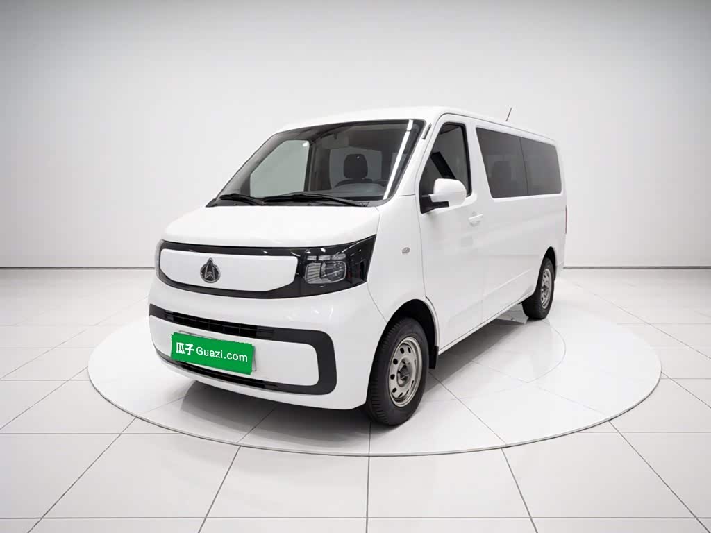 Changan EM80
