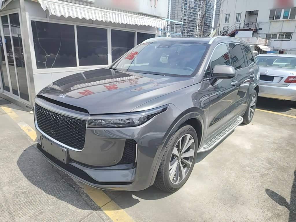 Li Auto ONE