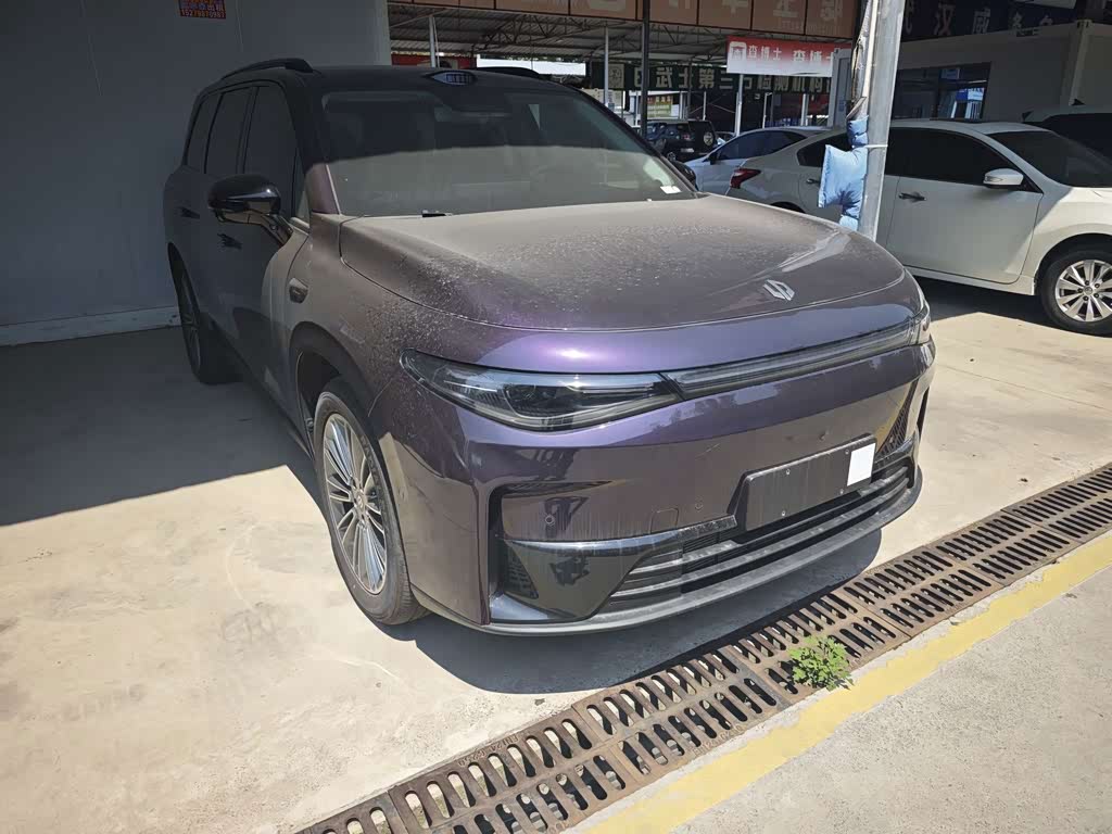 Leapmotor C16