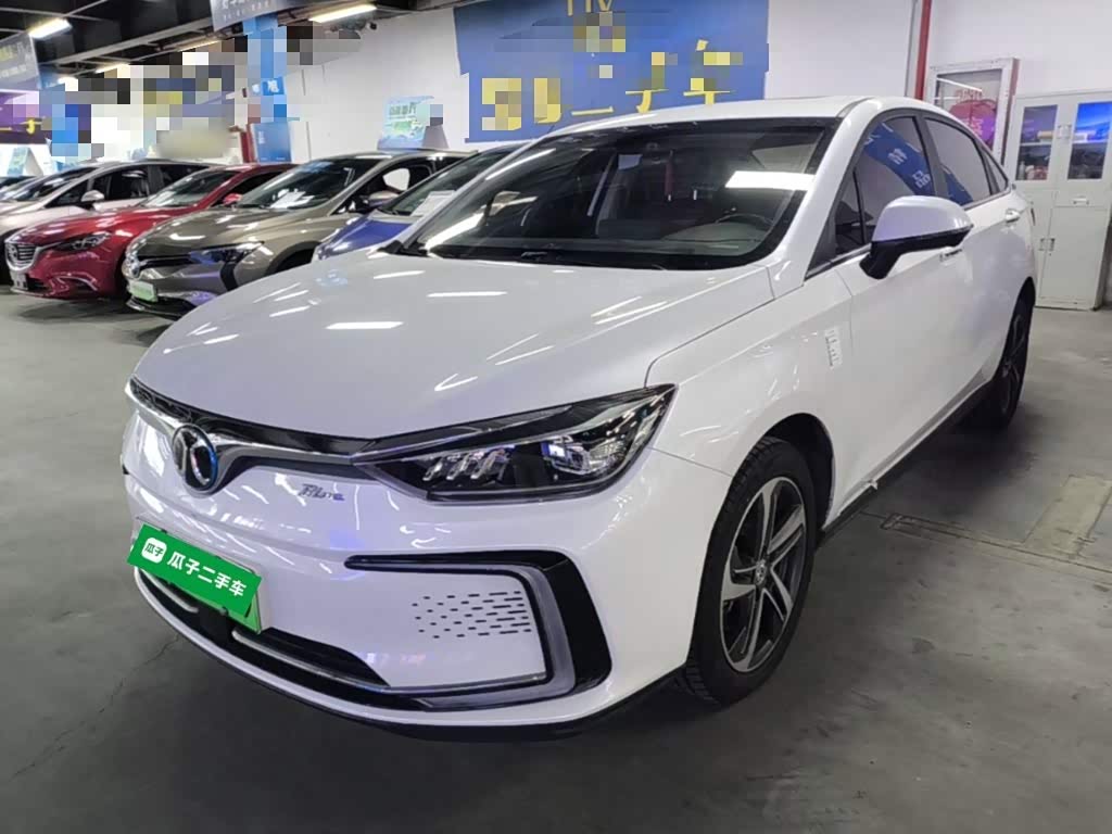 BAIC EU5