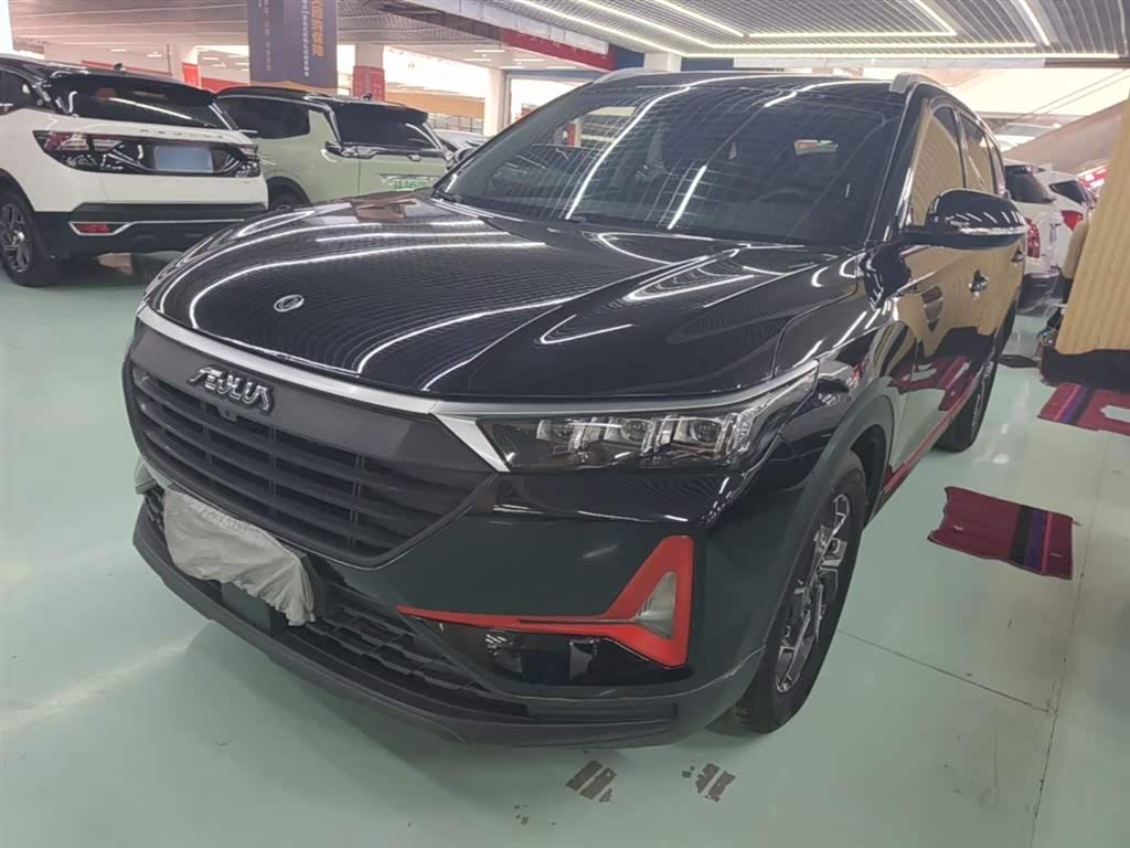 Dongfeng AX7