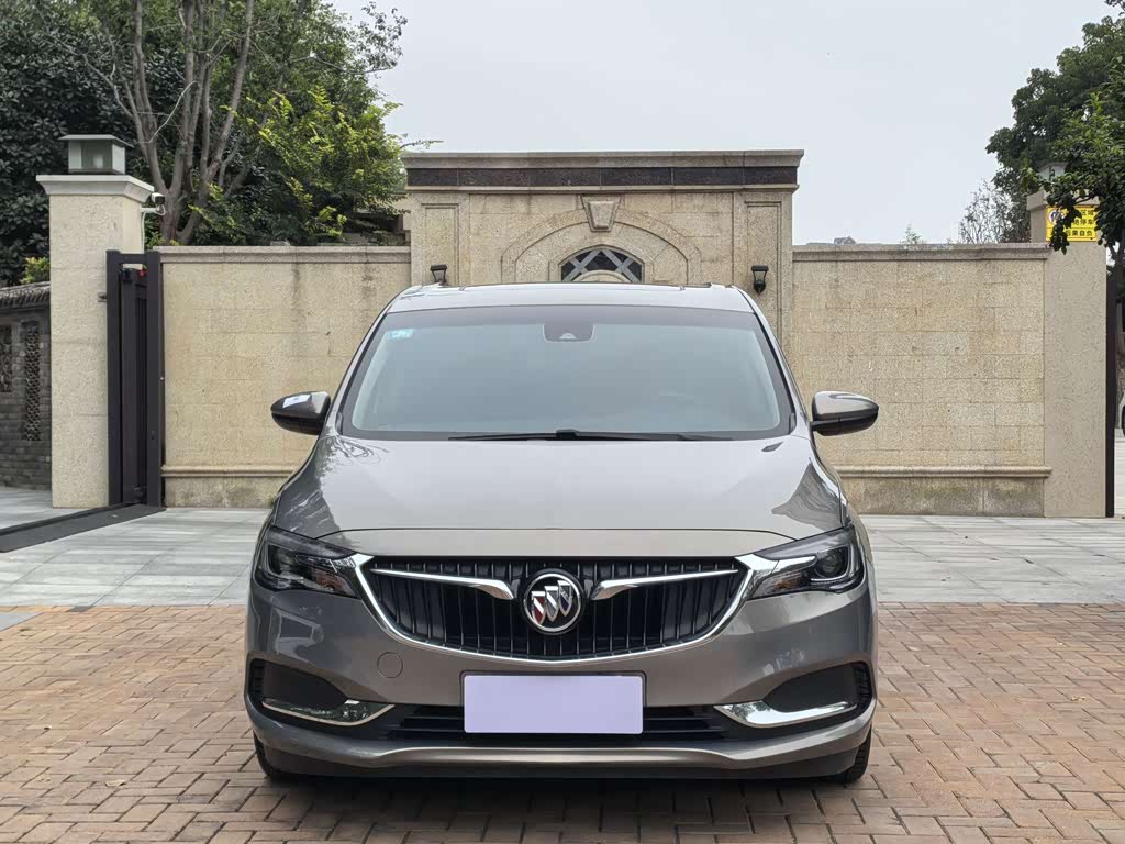 Buick GL6