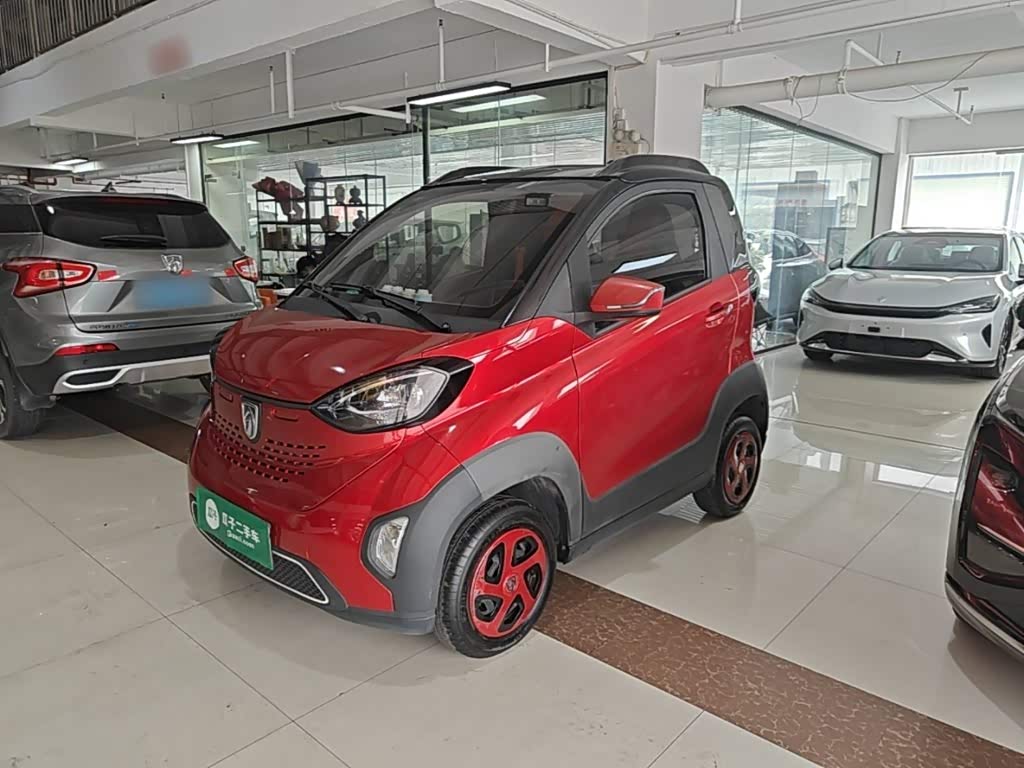Baojun E100