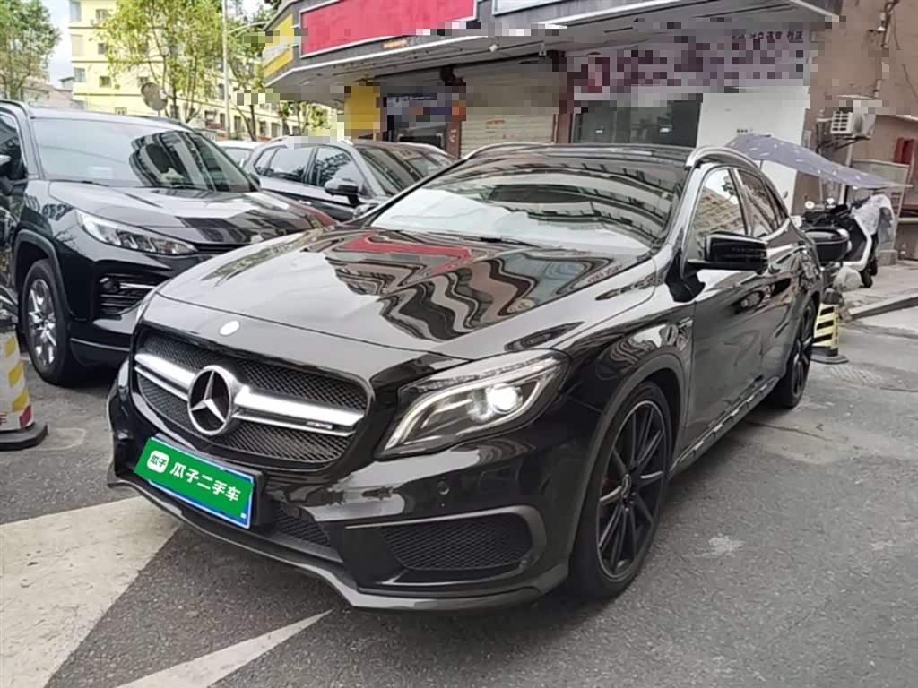 Mercedes-Benz GLA A MG