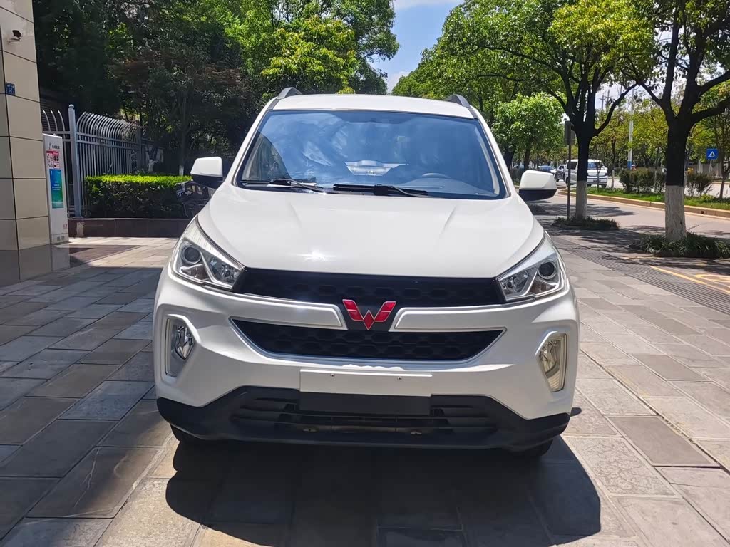 Wuling S3