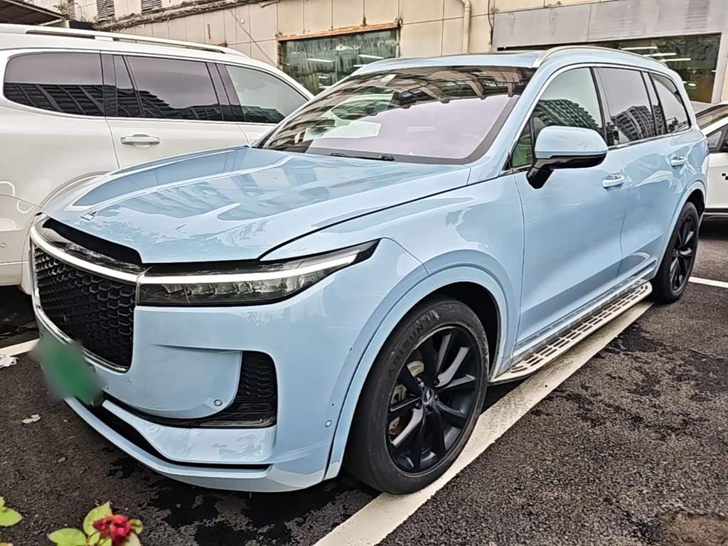 Li Auto ONE