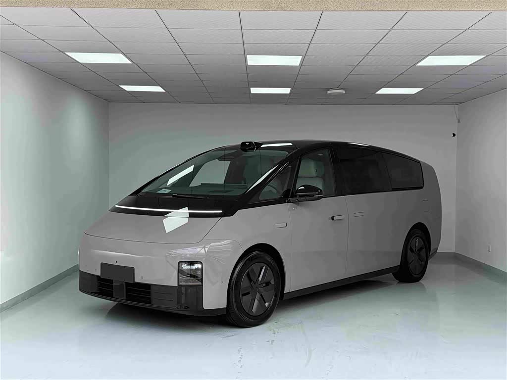 Li Auto MEGA