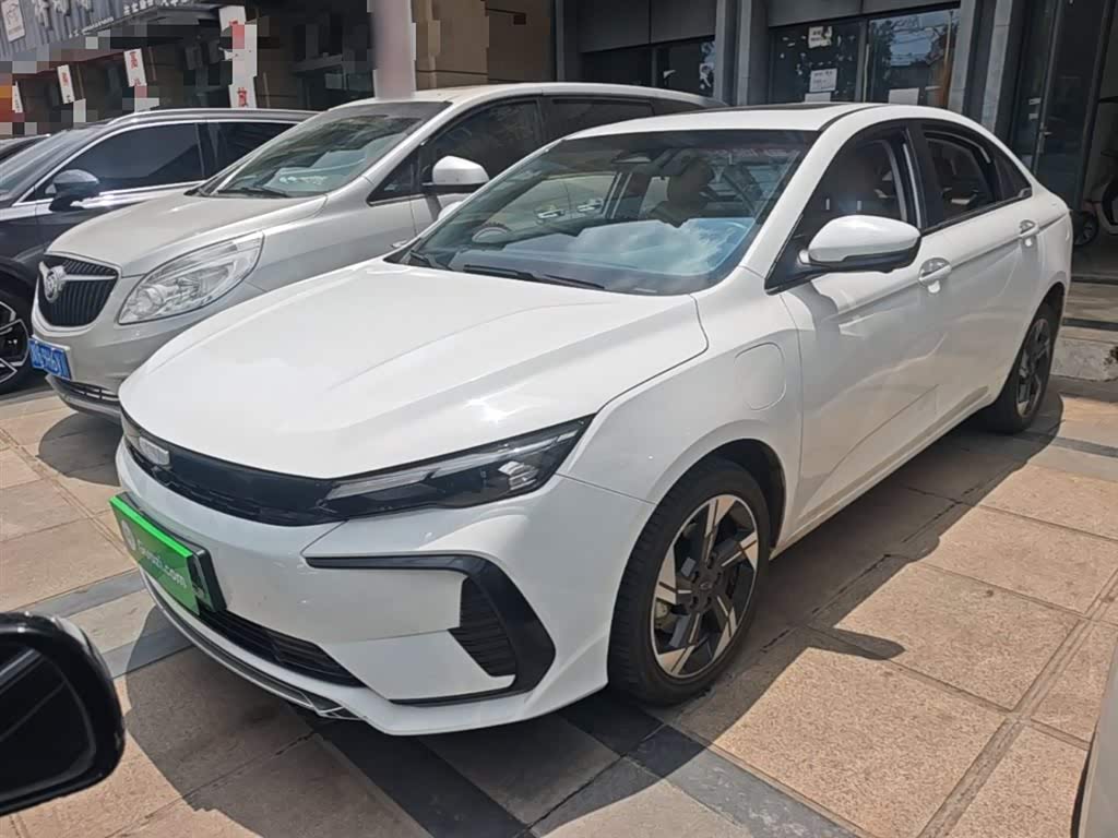 Geely Emgrand L HiP
