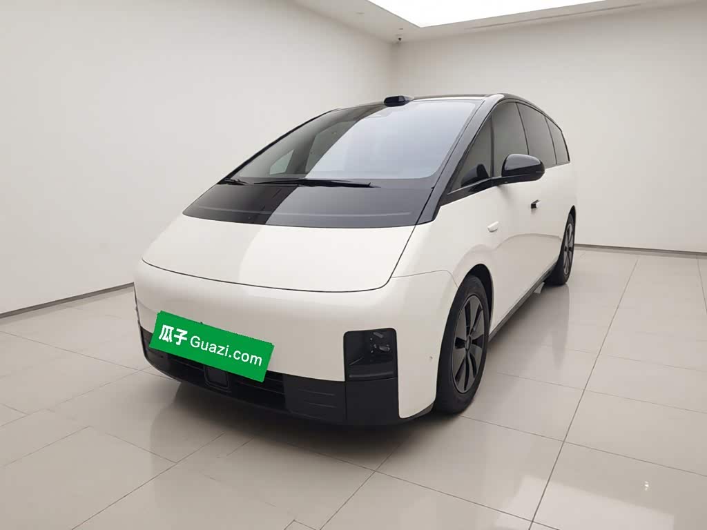 Li Auto MEGA