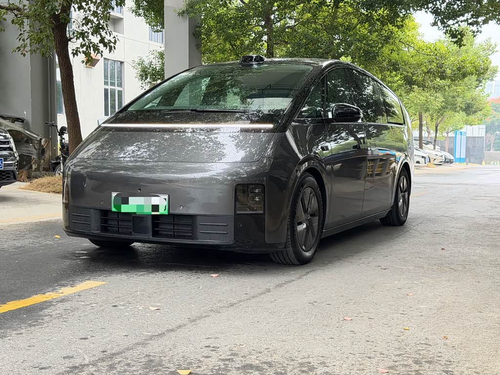 Li Auto MEGA