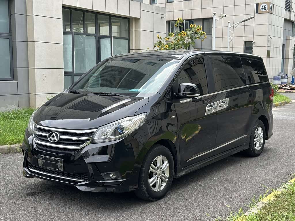 Maxus G10