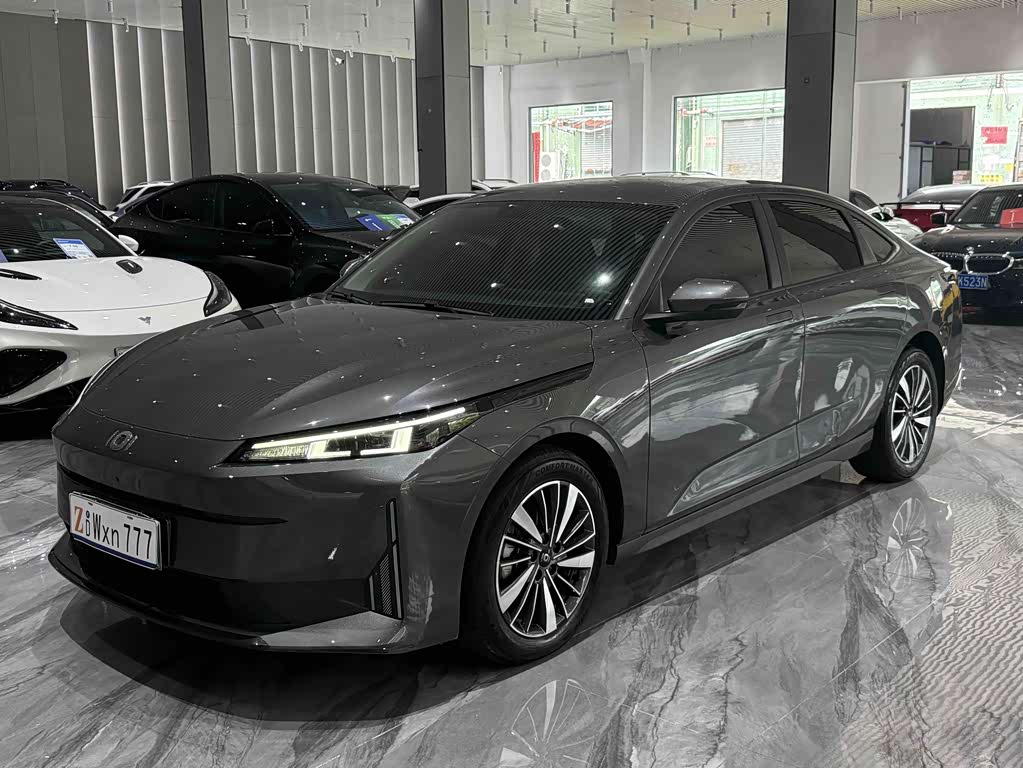Changan A05