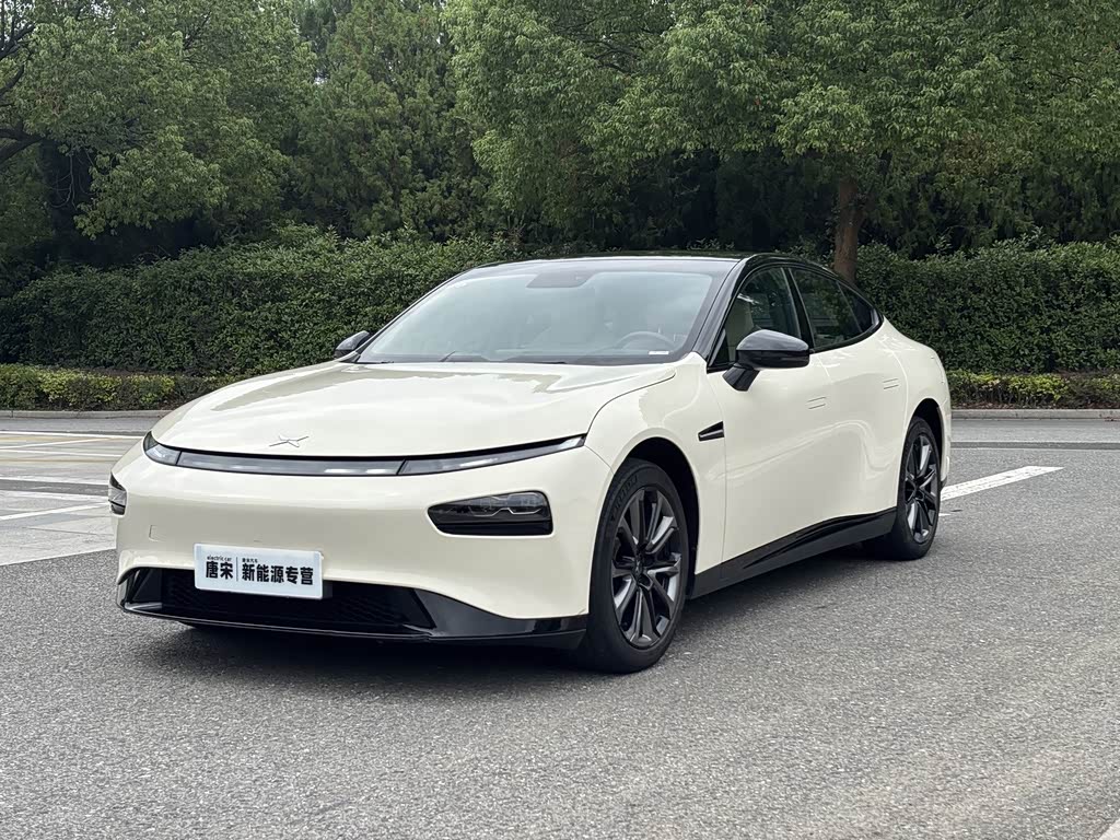 Xpeng P7