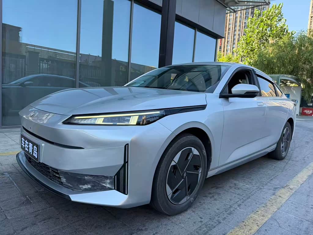 Changan A05
