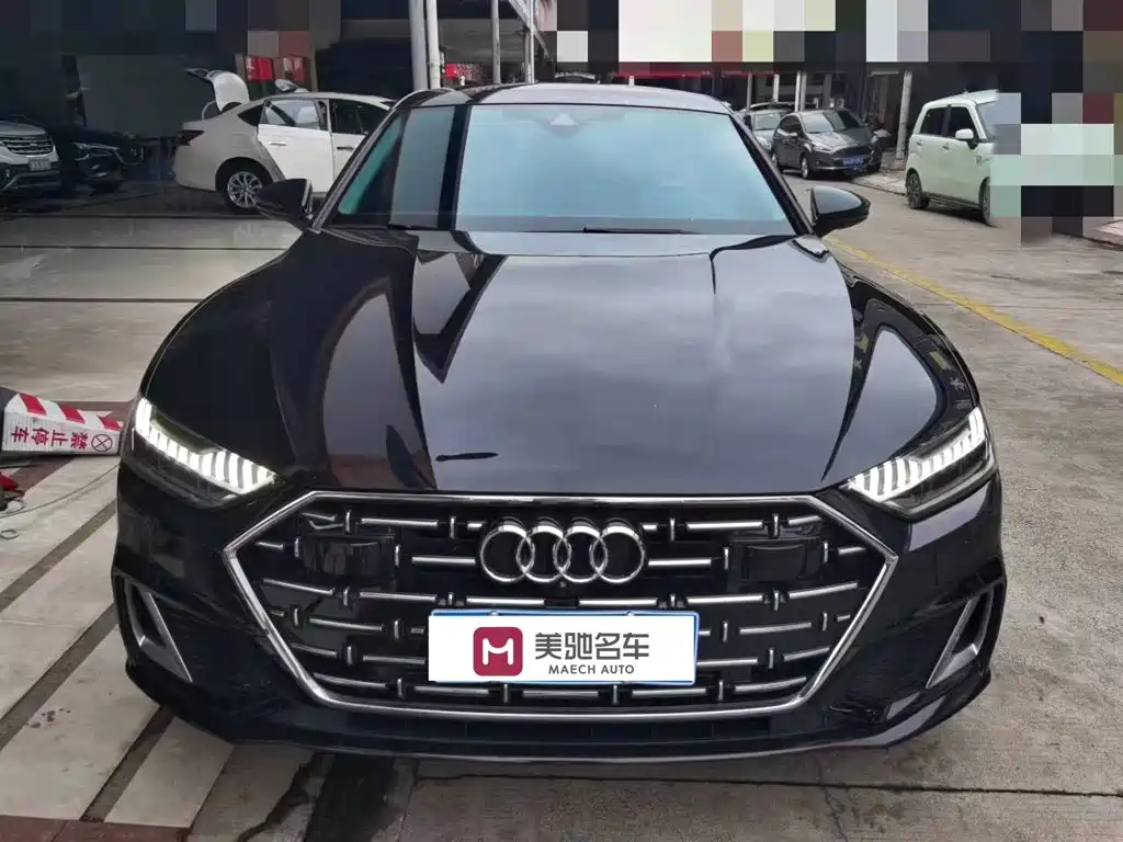 Audi A7L