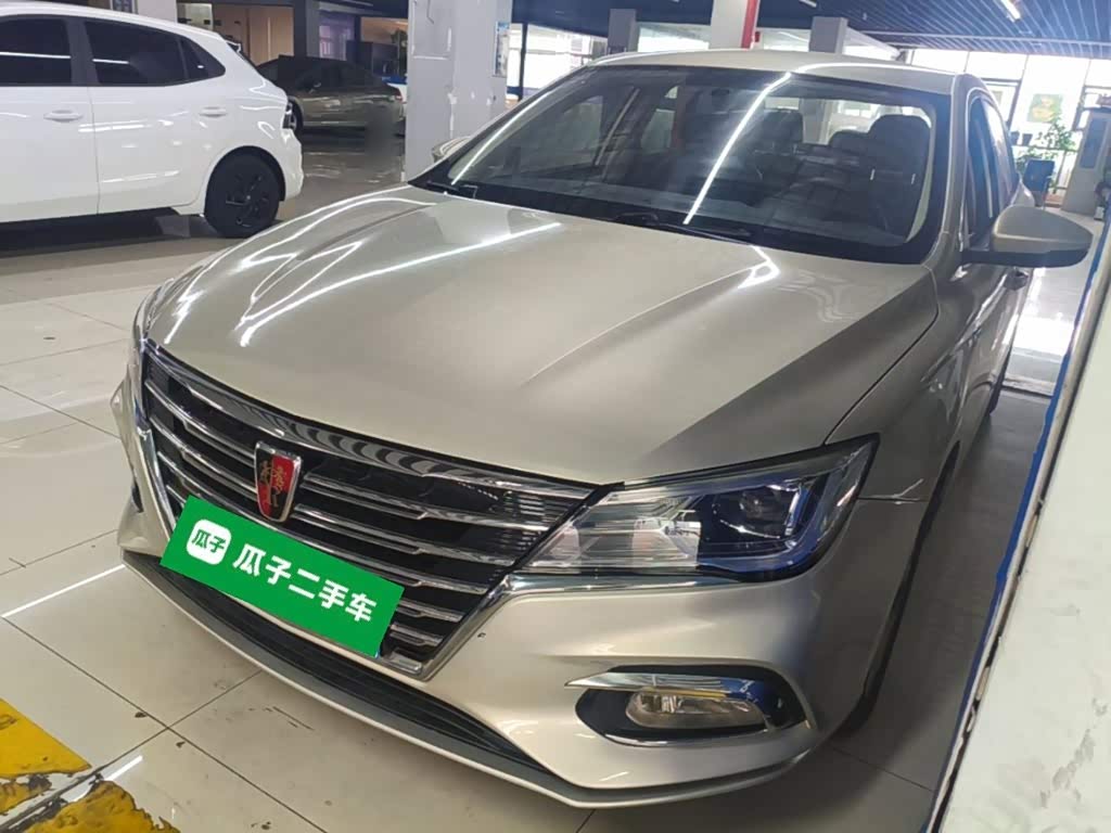 Roewe i5