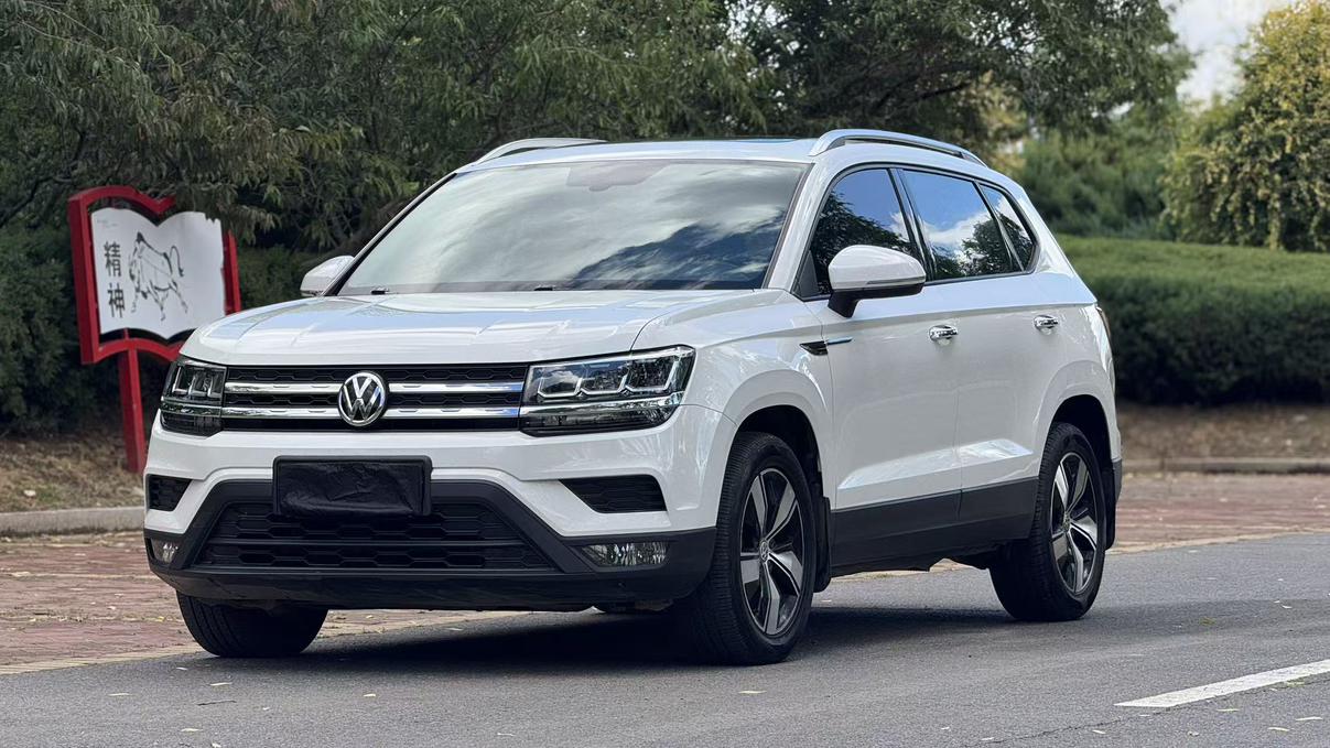 Volkswagen Tharu