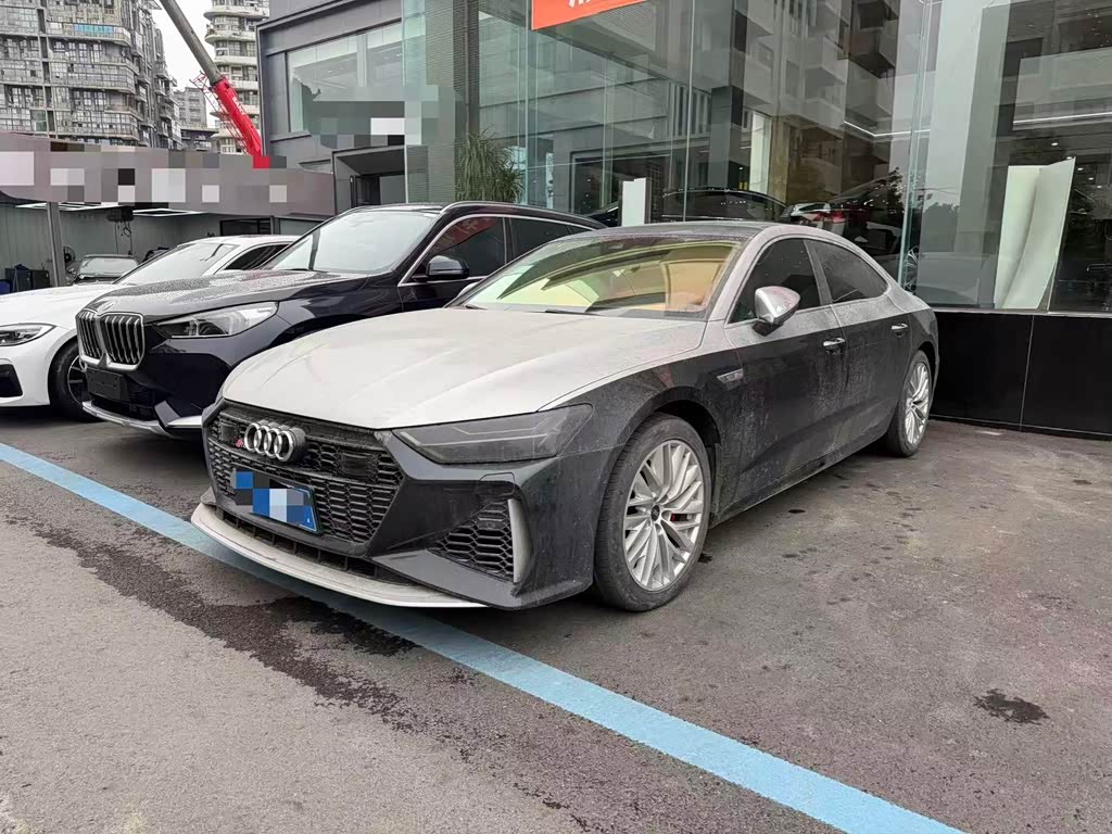 Audi A7L