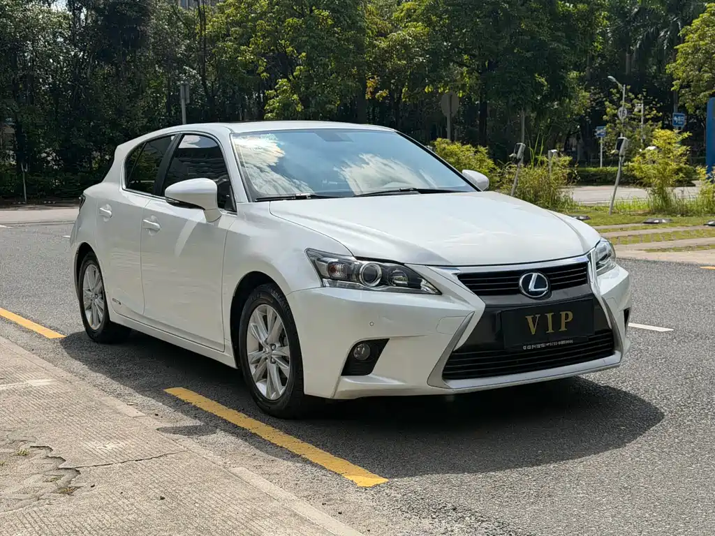 Lexus CT