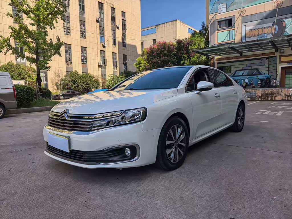 Citroen C6