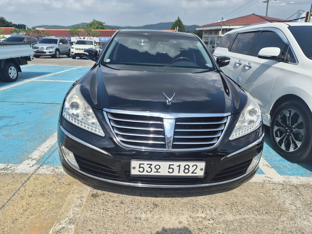 Hyundai Equus