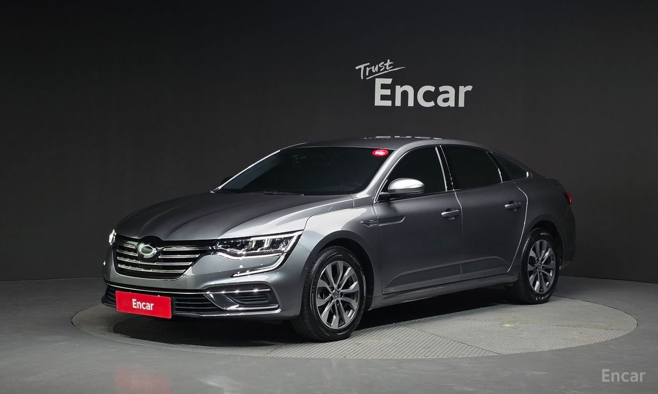 Renault SM6