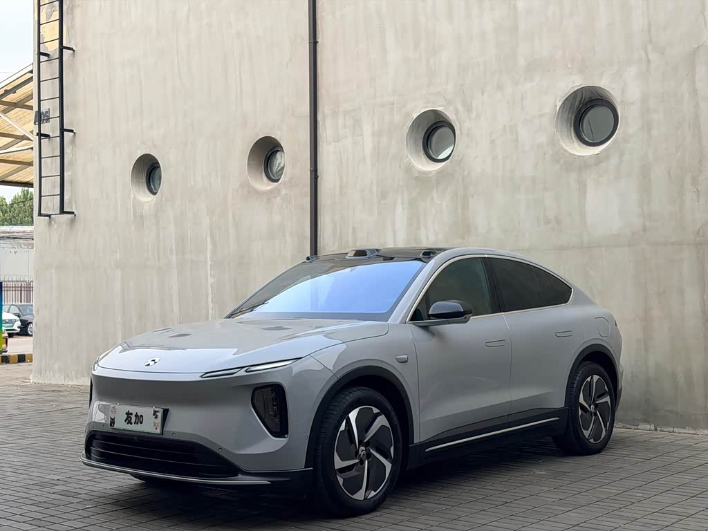 NIO EC6