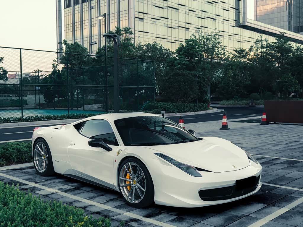 Ferrari 458