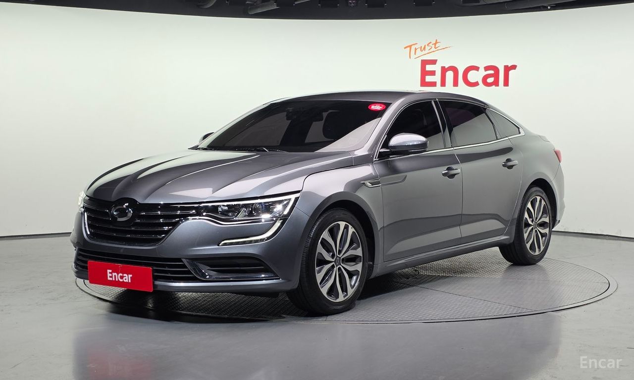Renault SM6