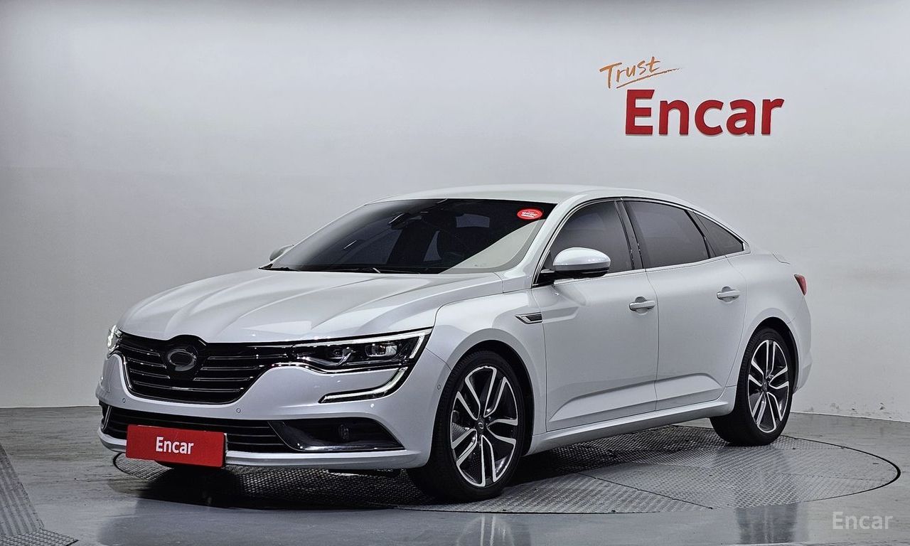 Renault SM6