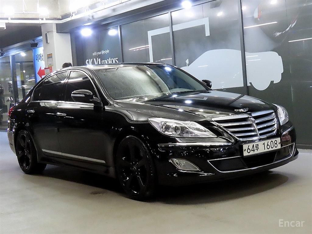 Hyundai Genesis