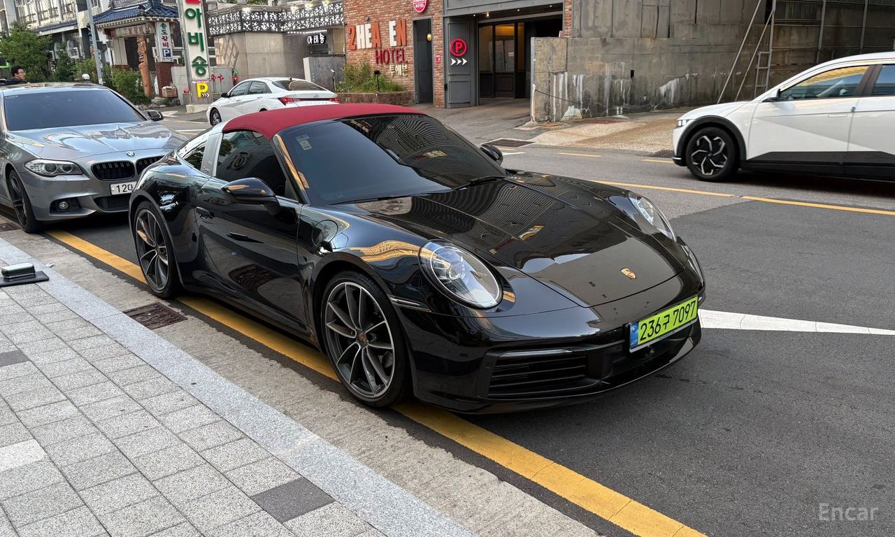 Porsche 911