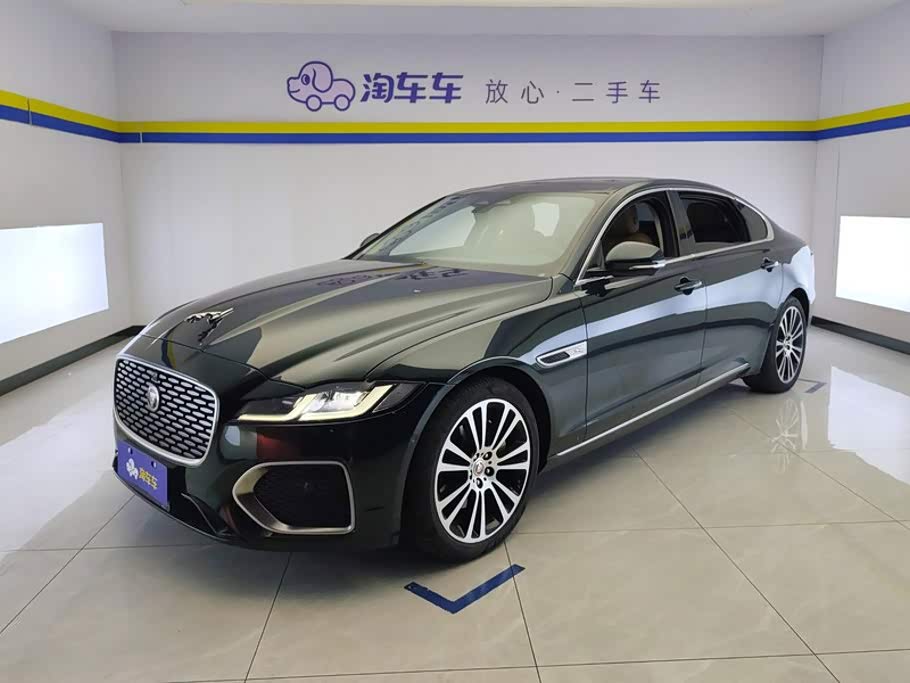 Jaguar XFL