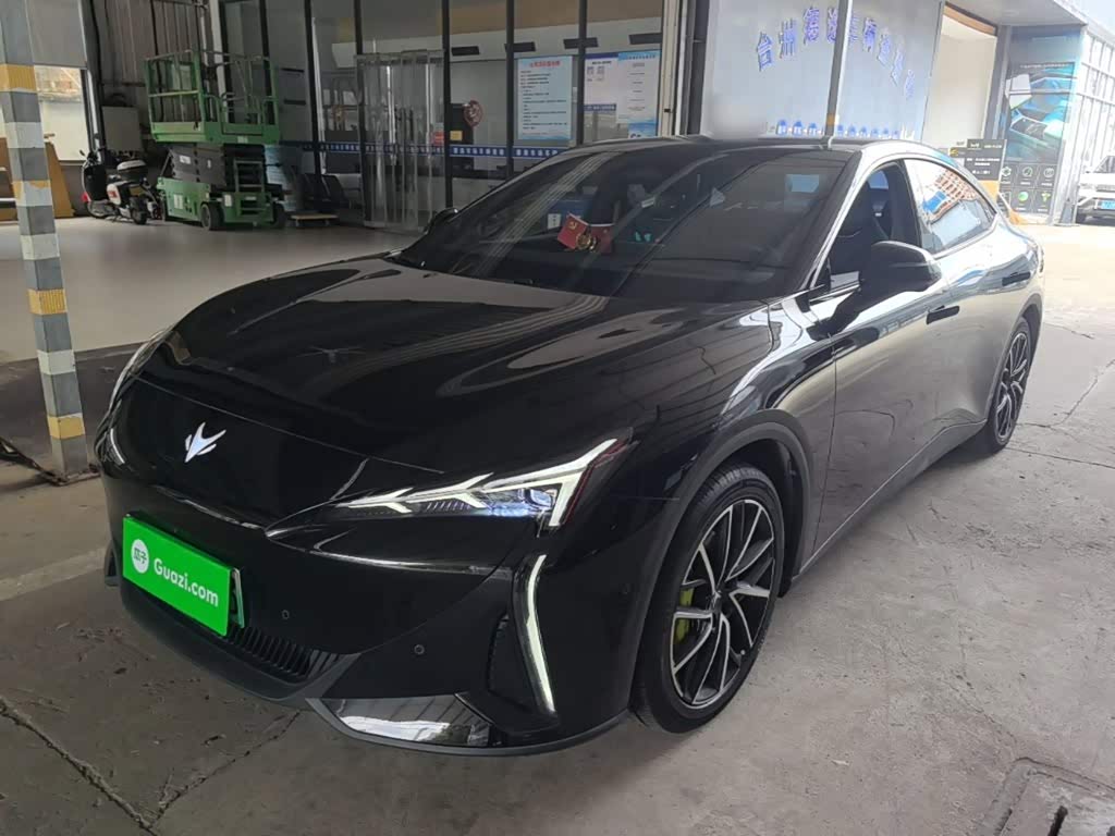 Arcfox Alfa Romeo S5