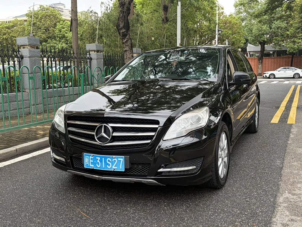 Mercedes-Benz R