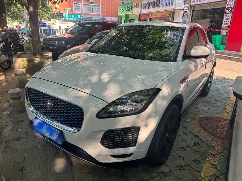 Jaguar E-Pace