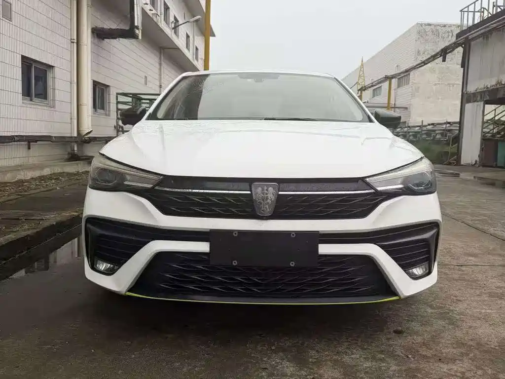 Roewe i5