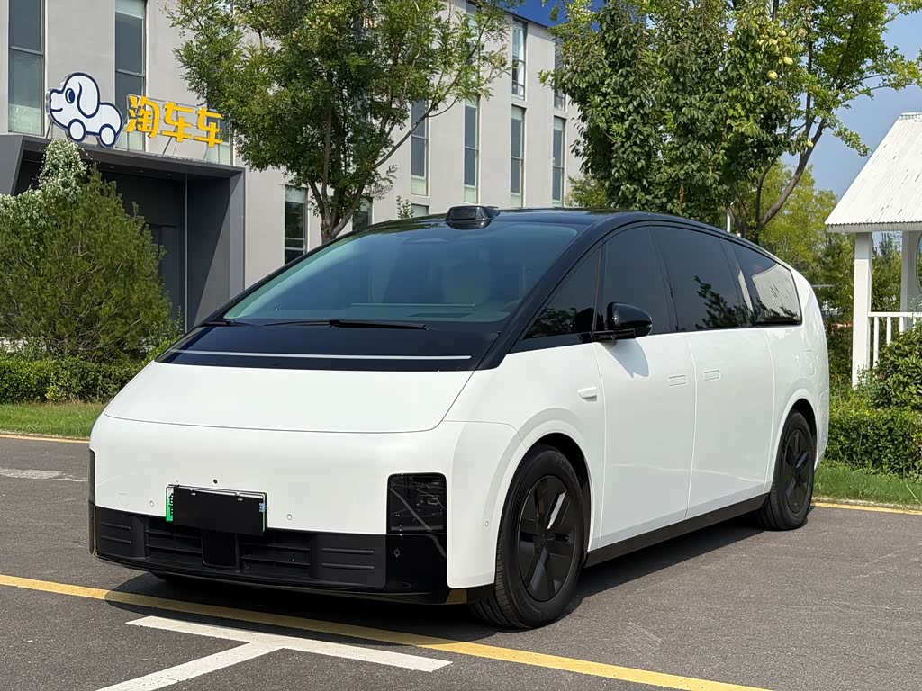 Li Auto MEGA