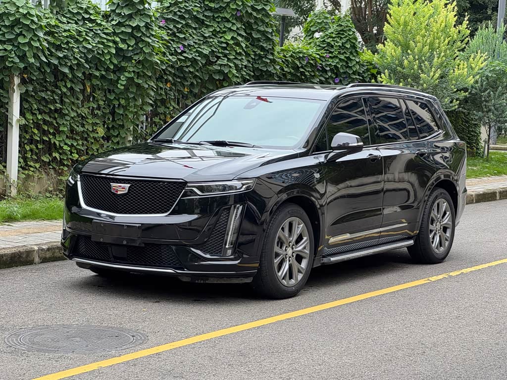Cadillac XT6