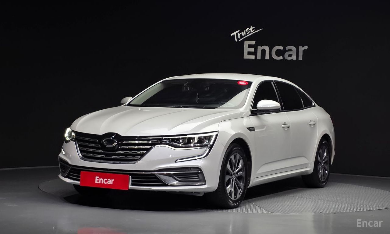 Renault SM6