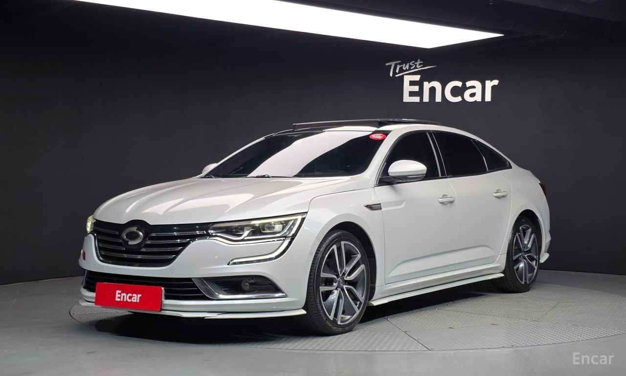 Renault SM6